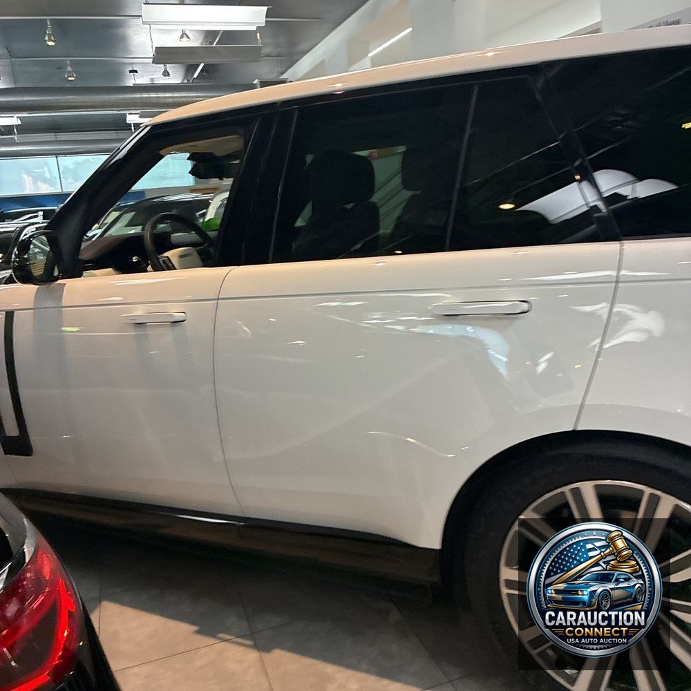 2023 Land Rover Range Rover P530 SE