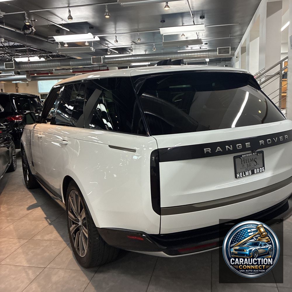 2023 Land Rover Range Rover P530 SE