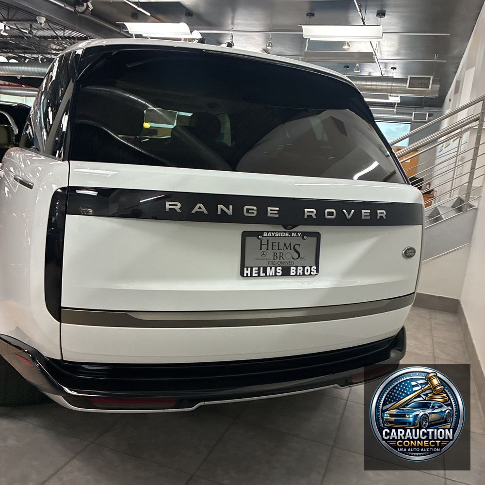 2023 Land Rover Range Rover P530 SE