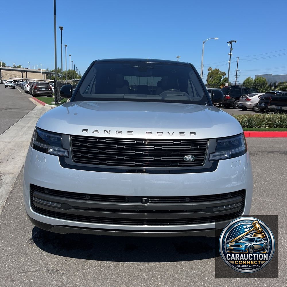 2023 Land Rover Range Rover SE