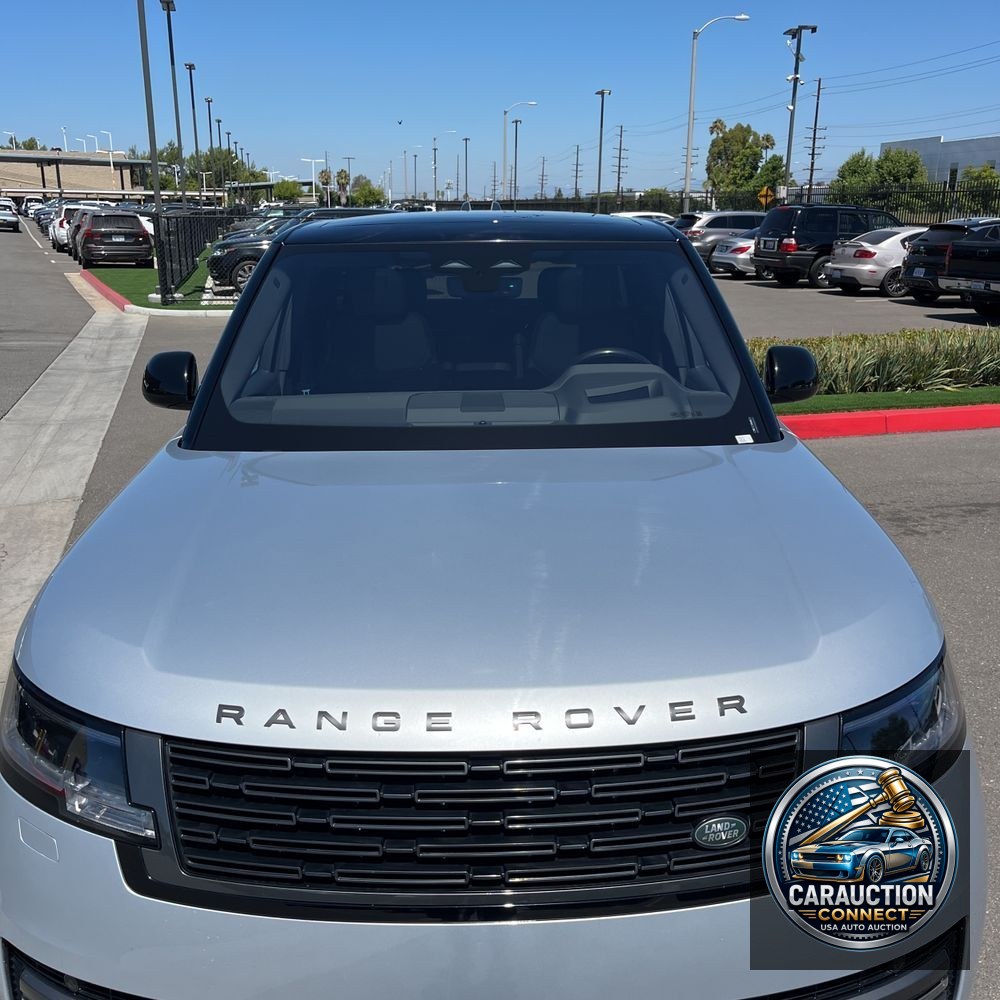 2023 Land Rover Range Rover SE
