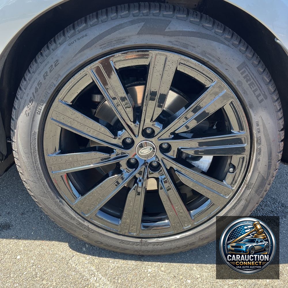 2023 Land Rover Range Rover SE