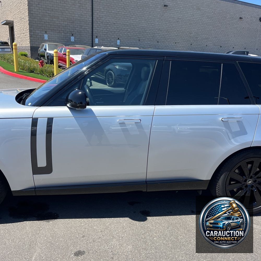 2023 Land Rover Range Rover SE