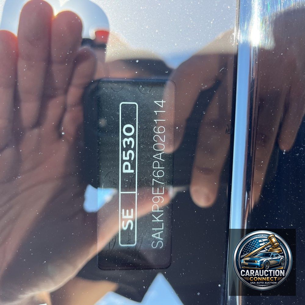 2023 Land Rover Range Rover SE