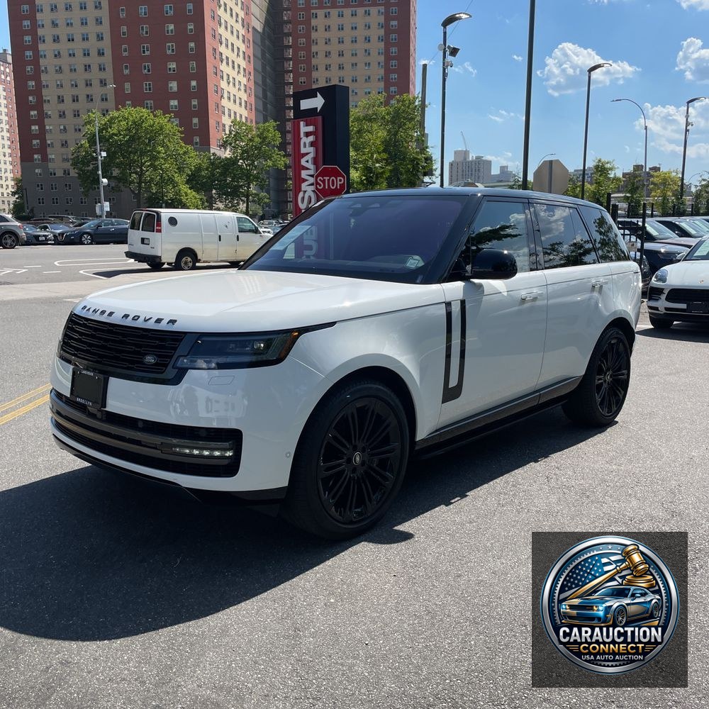 2023 Land Rover Range Rover P530 SE