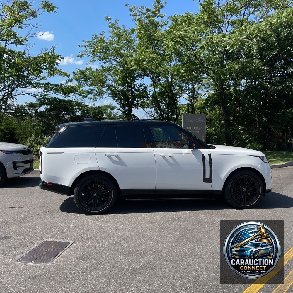 2023 Land Rover Range Rover P530 SE