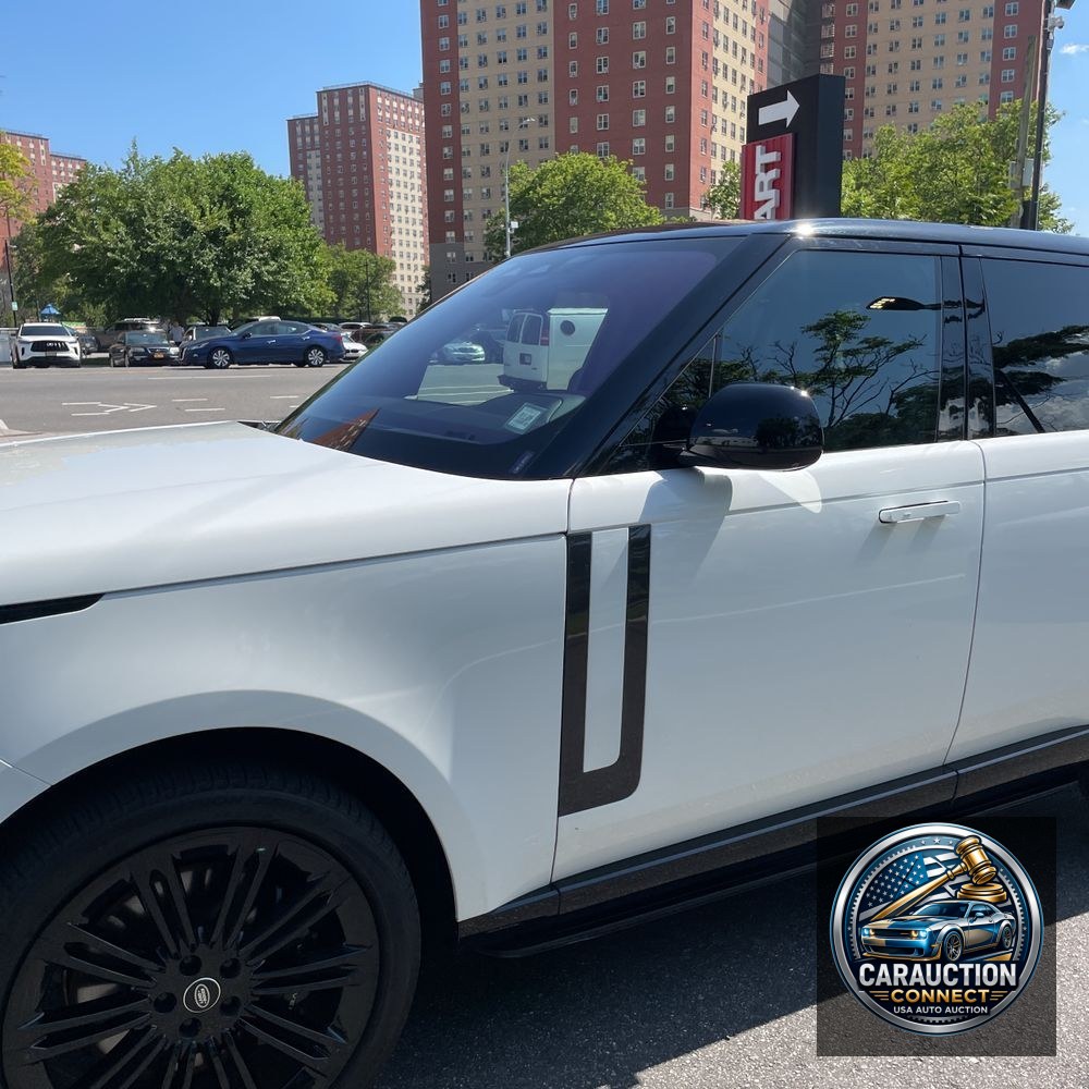 2023 Land Rover Range Rover P530 SE