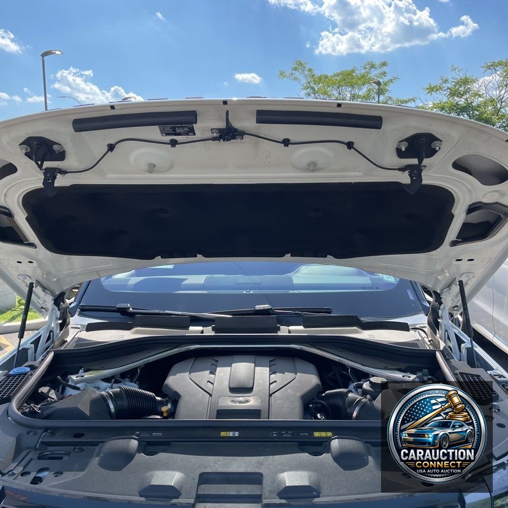 2023 Land Rover Range Rover P530 SE