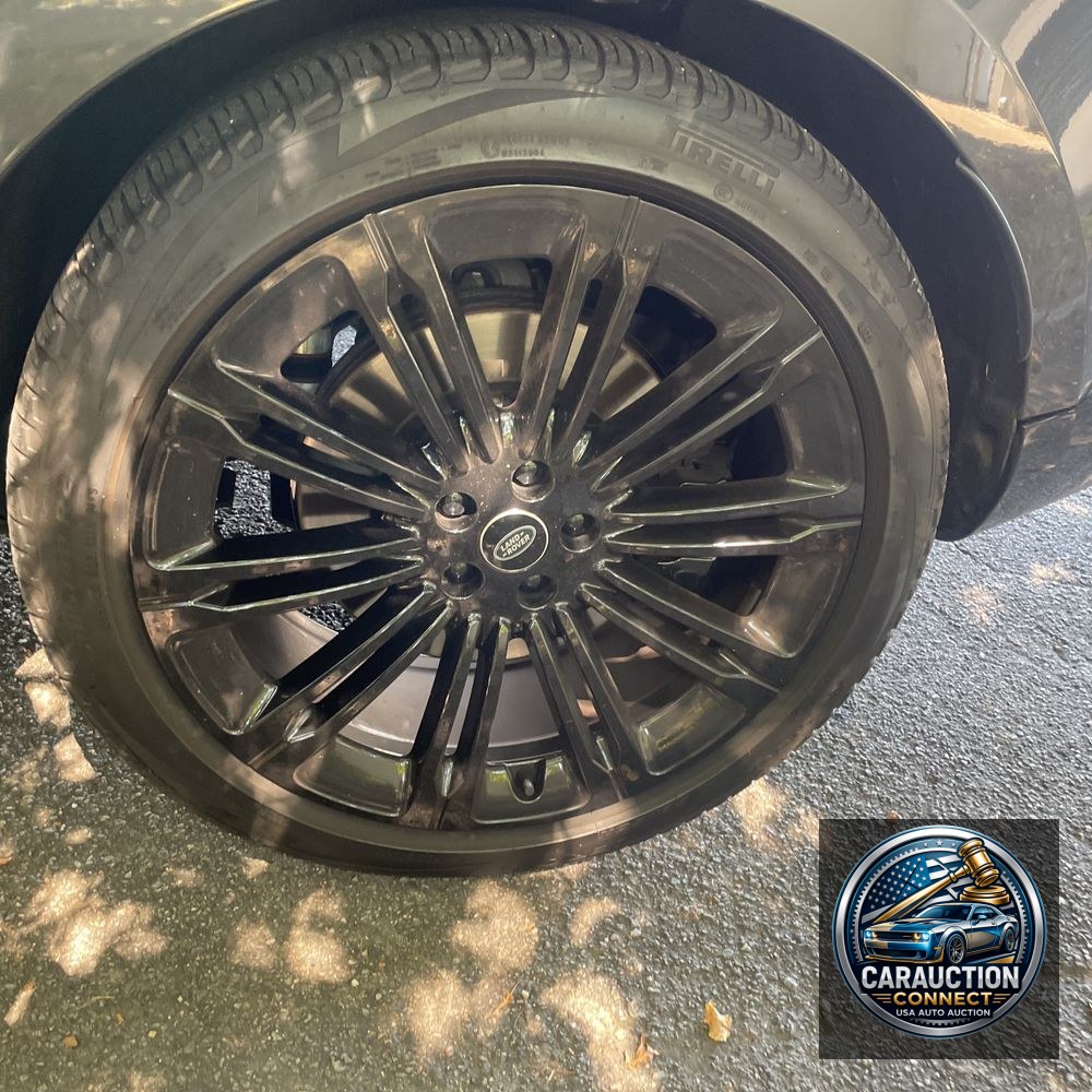 2024 Land Rover Range Rover SE P530