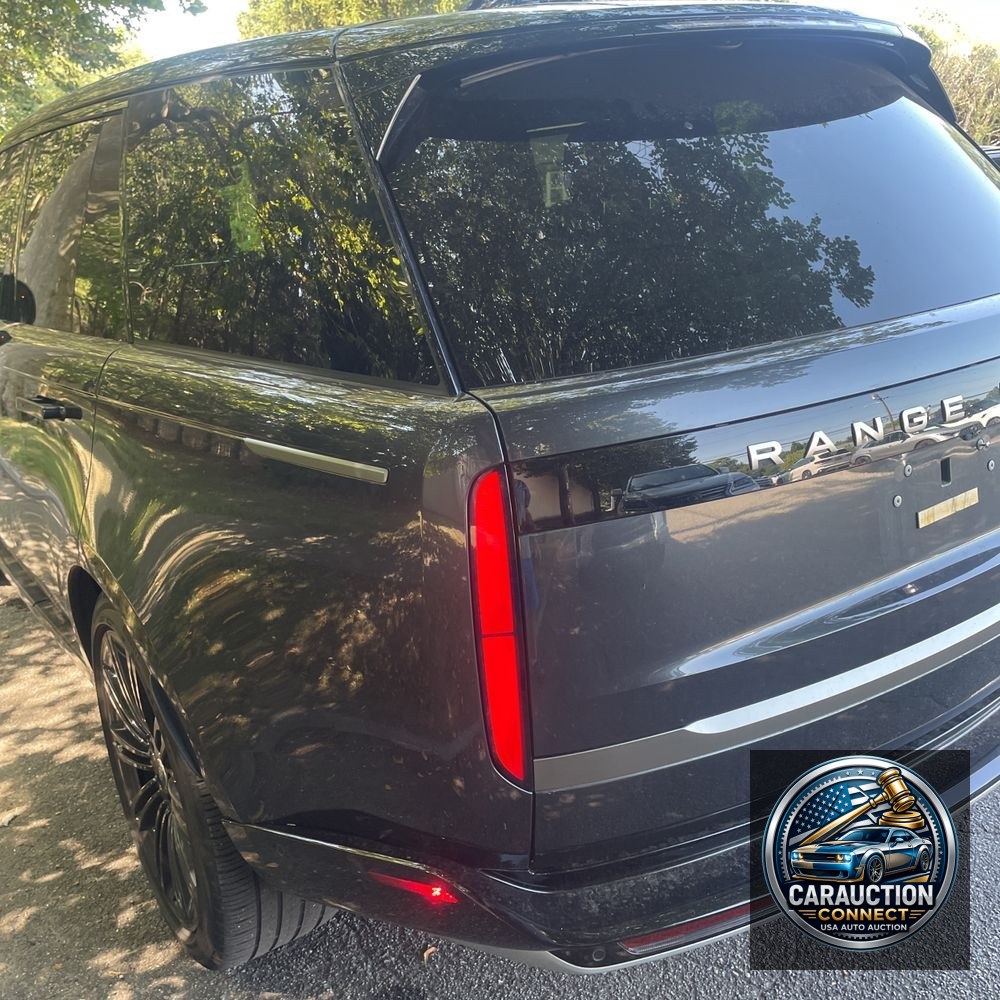2024 Land Rover Range Rover SE P530