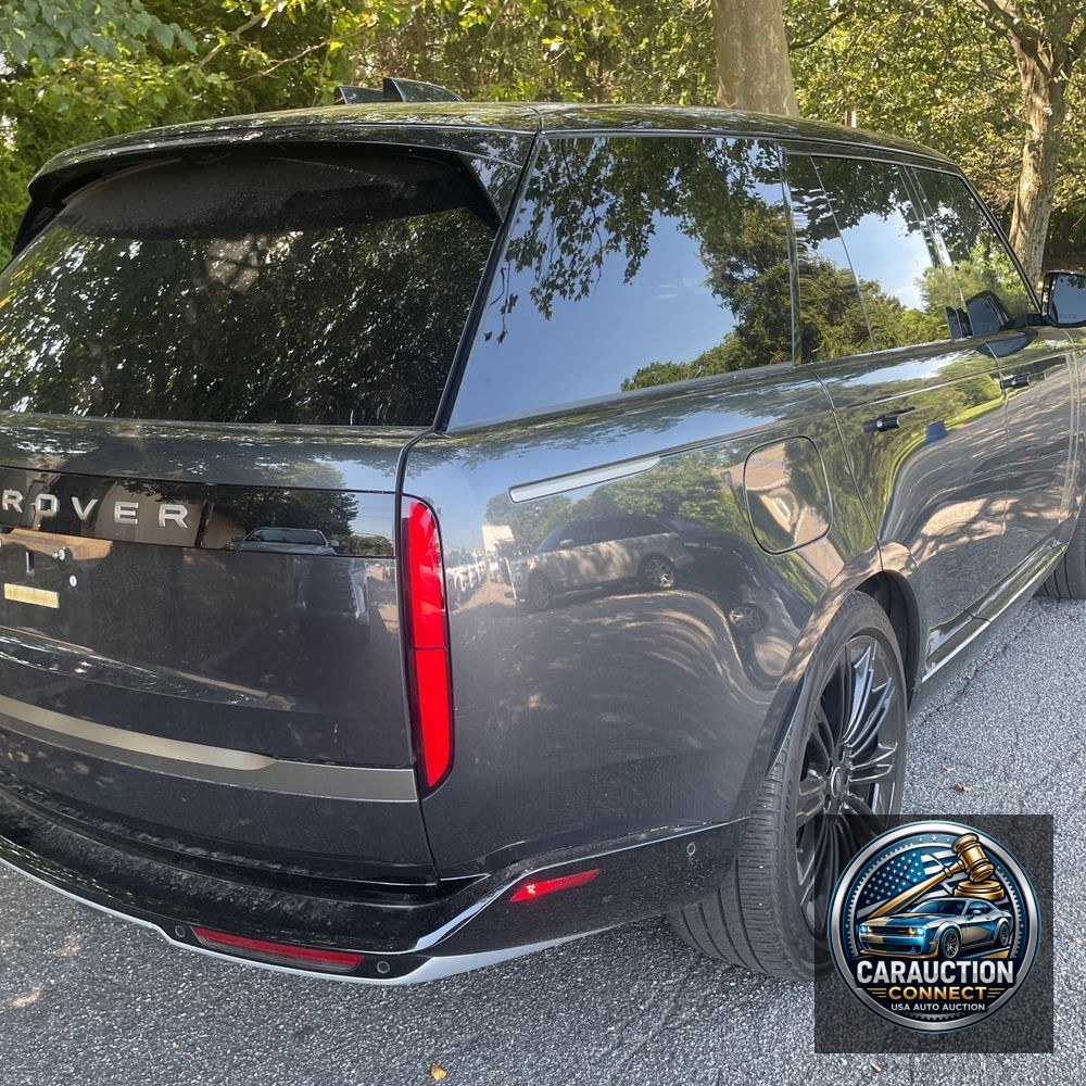 2024 Land Rover Range Rover SE P530