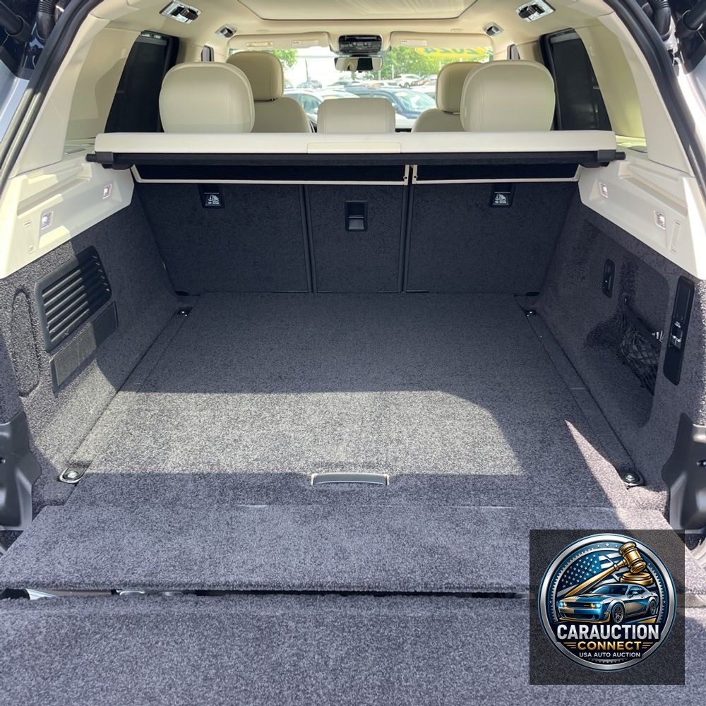 2024 Land Rover Range Rover P530 SE