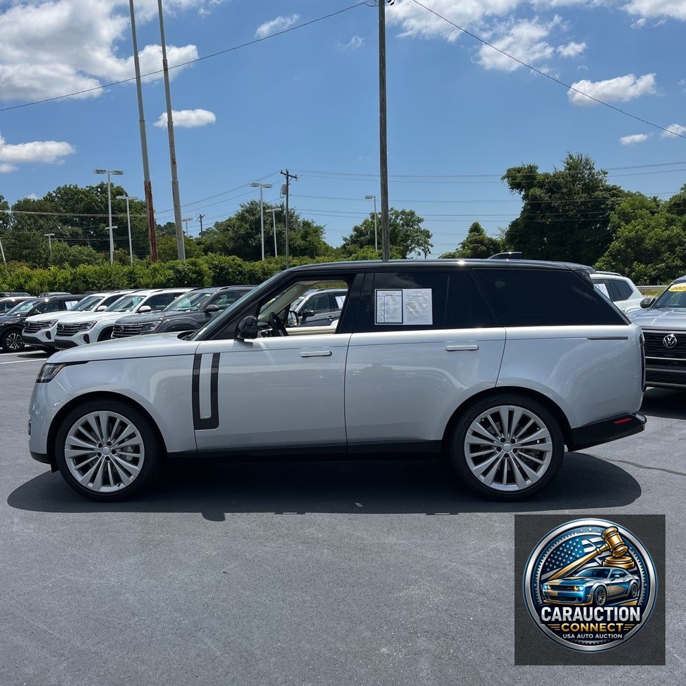 2024 Land Rover Range Rover P530 SE
