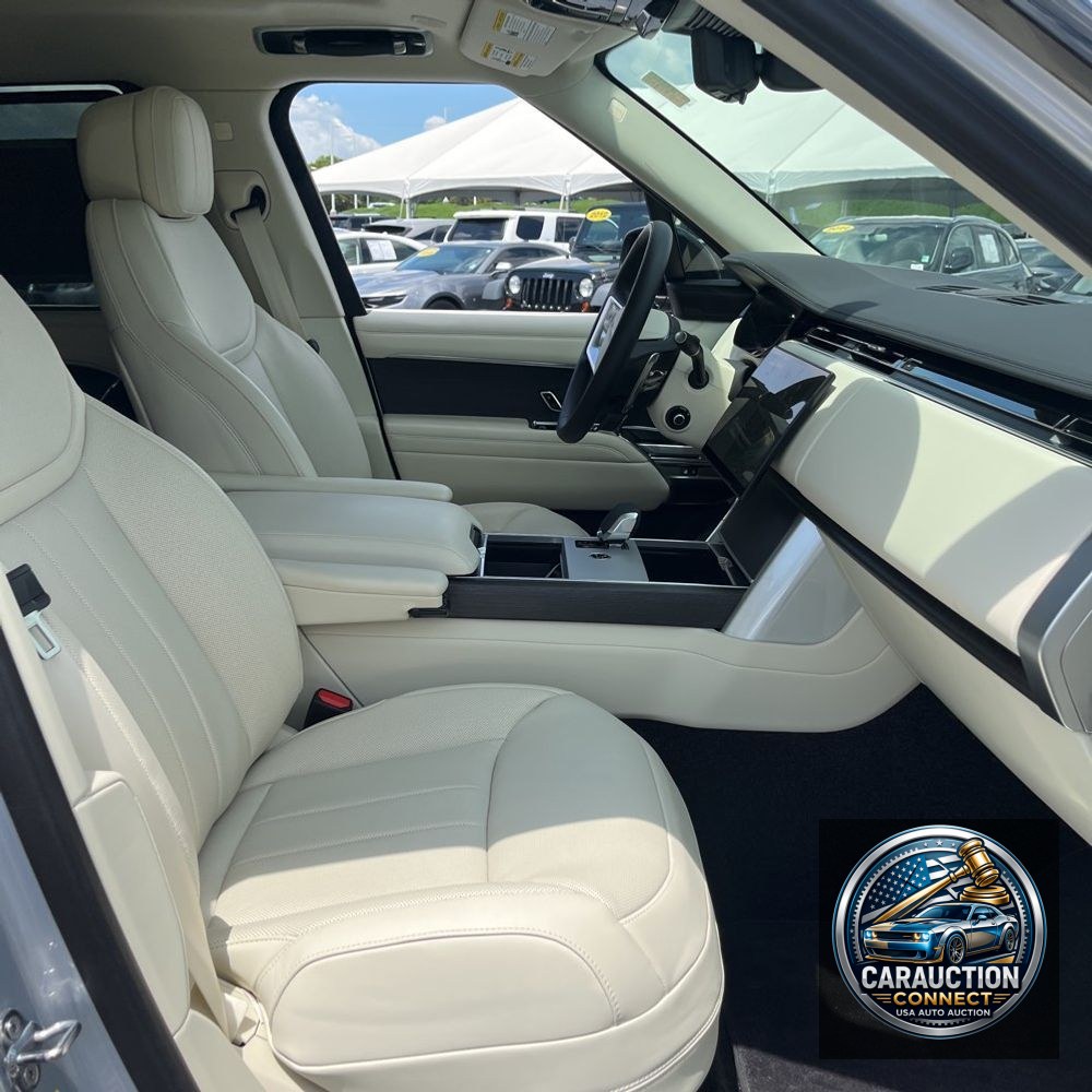 2024 Land Rover Range Rover P530 SE