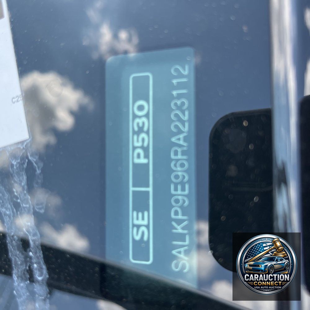 2024 Land Rover Range Rover P530 SE
