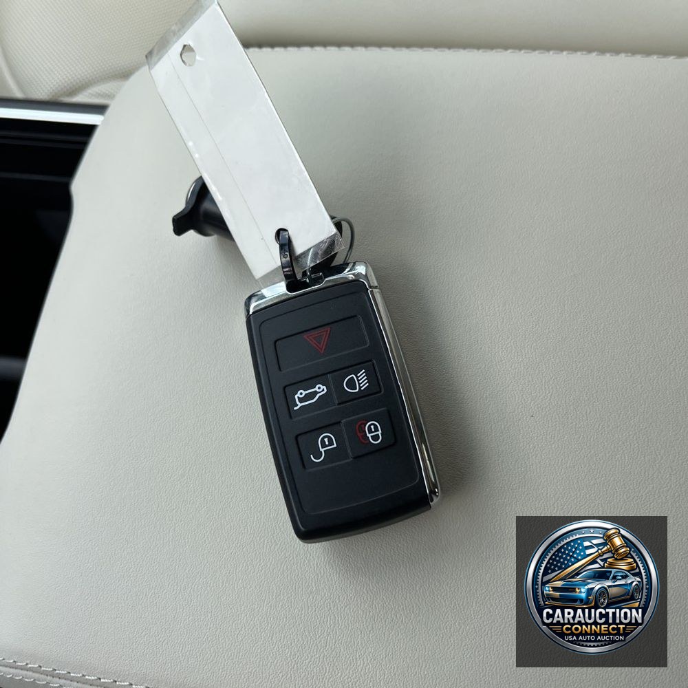 2024 Land Rover Range Rover P530 SE