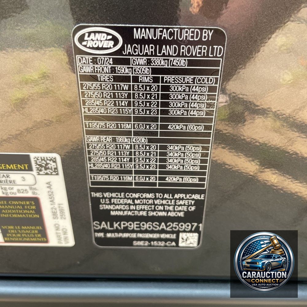 2025 Land Rover Range Rover SE P530