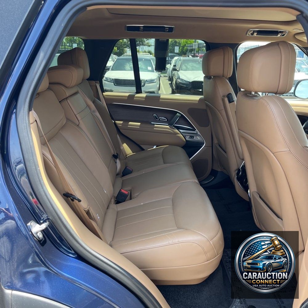 2023 Land Rover Range Rover P400 SE