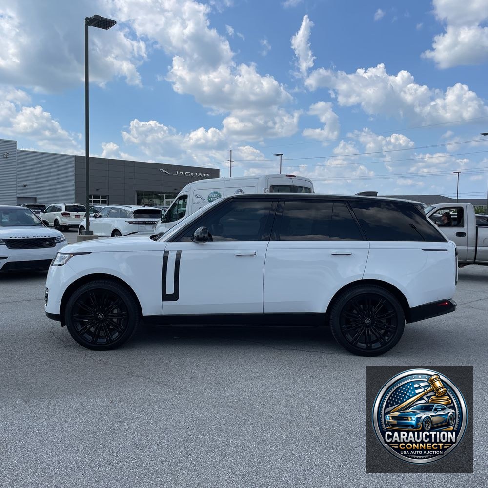 2022 Land Rover Range Rover P400 SE