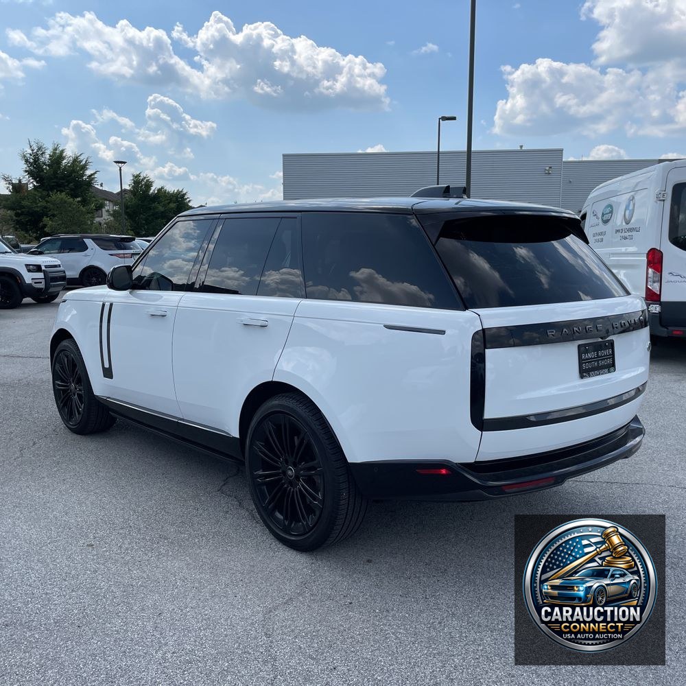 2022 Land Rover Range Rover P400 SE