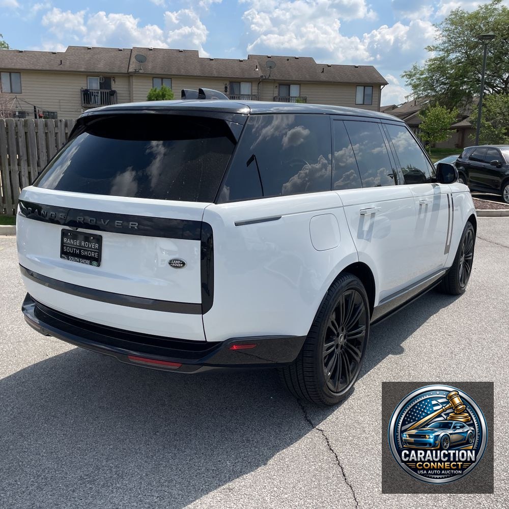 2022 Land Rover Range Rover P400 SE
