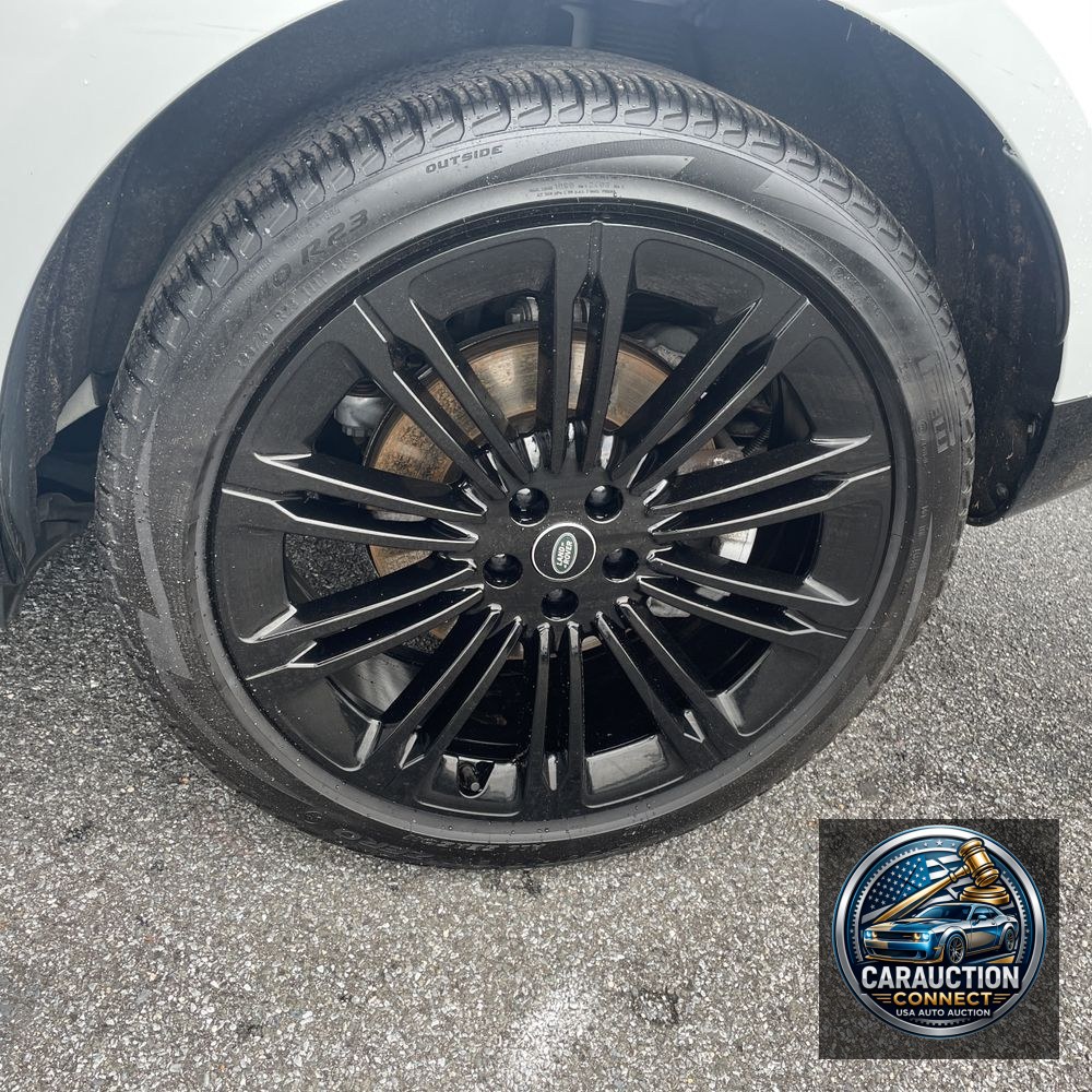 2023 Land Rover Range Rover P400 SE
