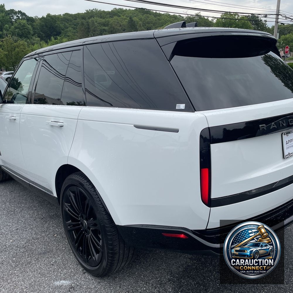 2023 Land Rover Range Rover P400 SE