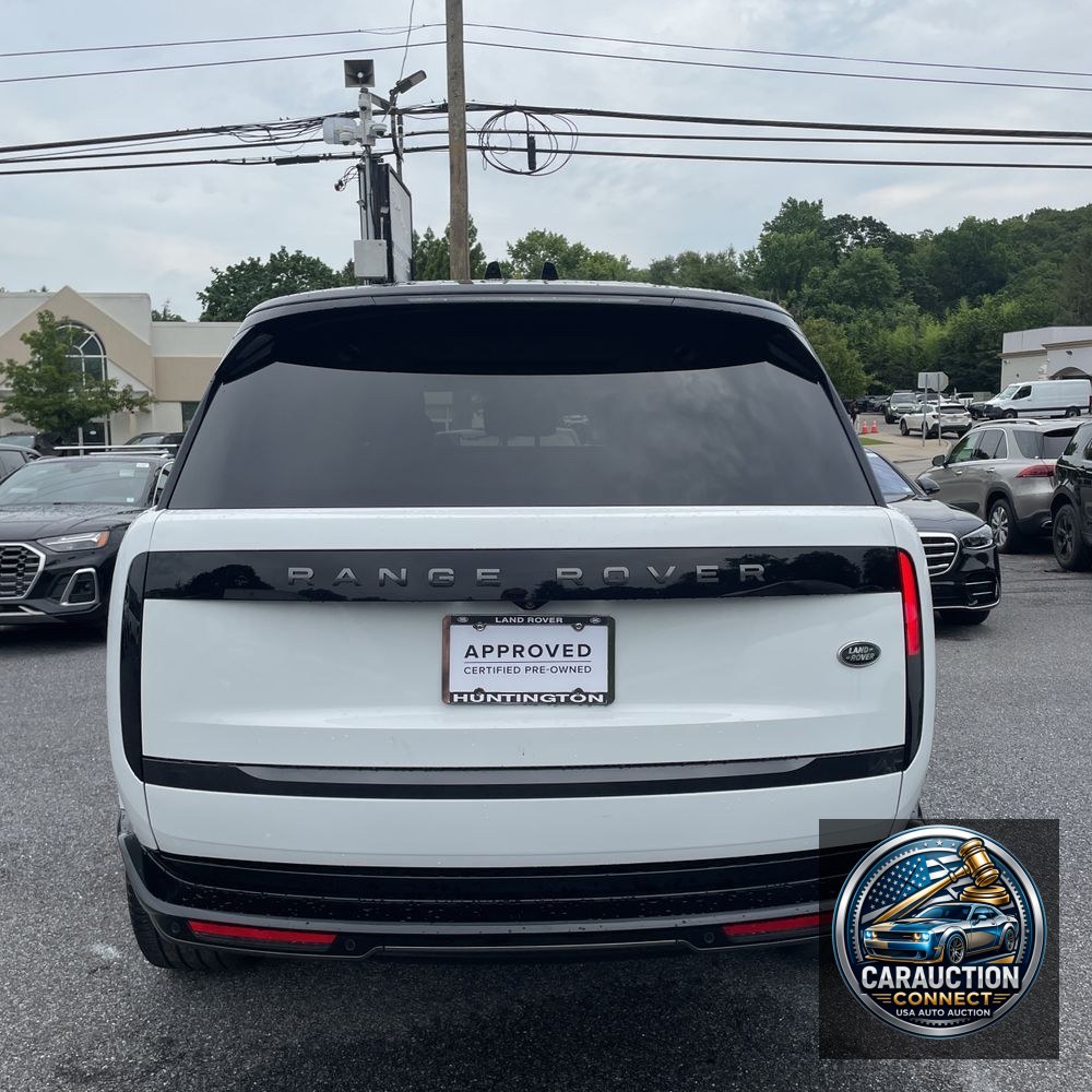 2023 Land Rover Range Rover P400 SE