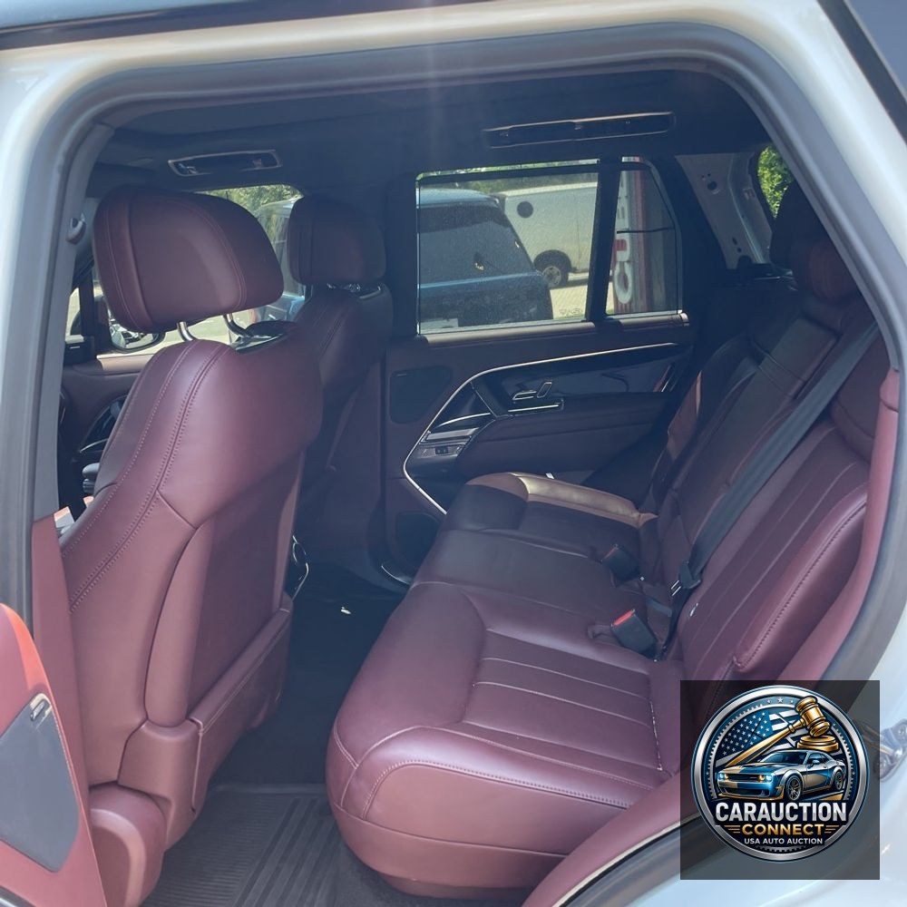 2023 Land Rover Range Rover P400 SE