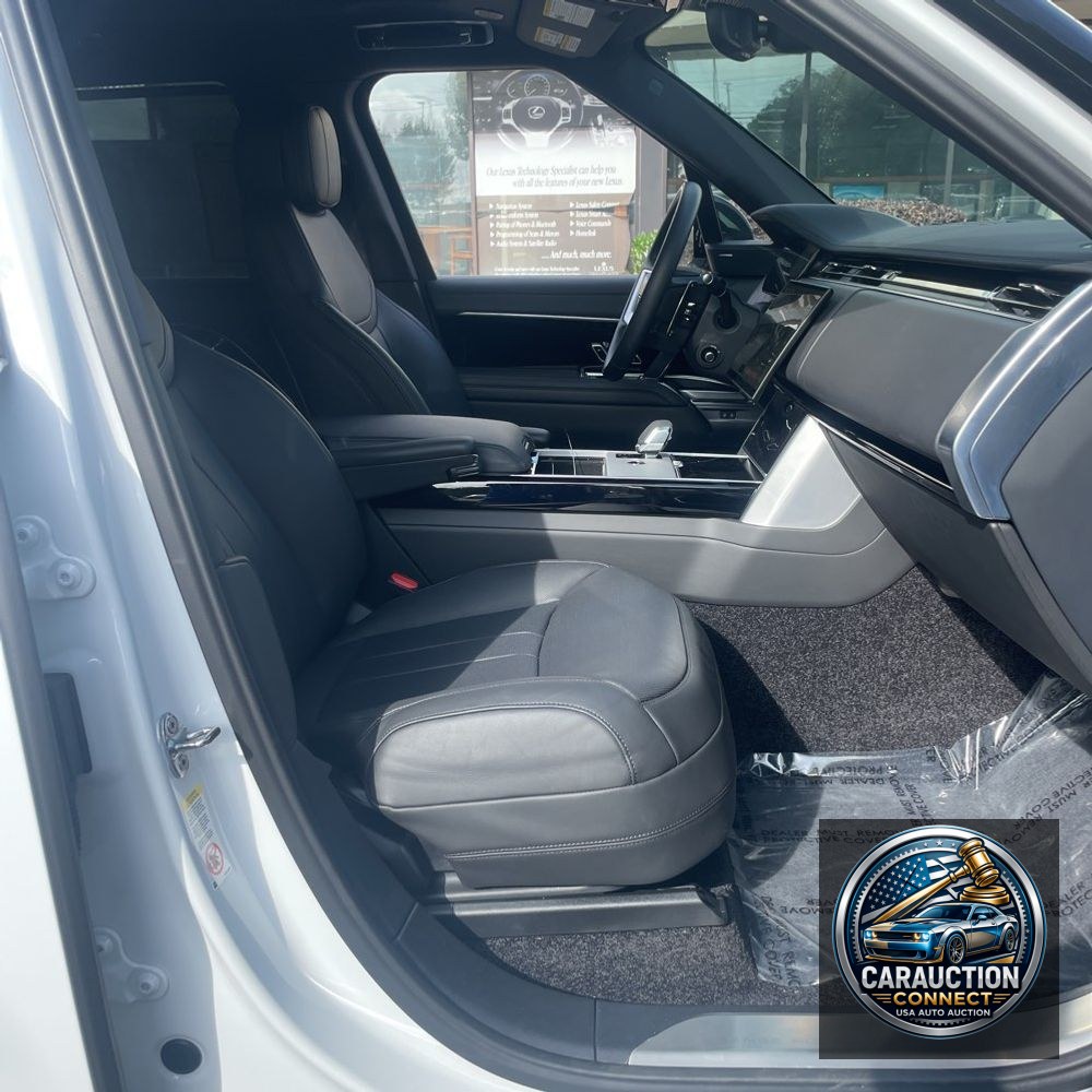 2024 Land Rover Range Rover P400 SE