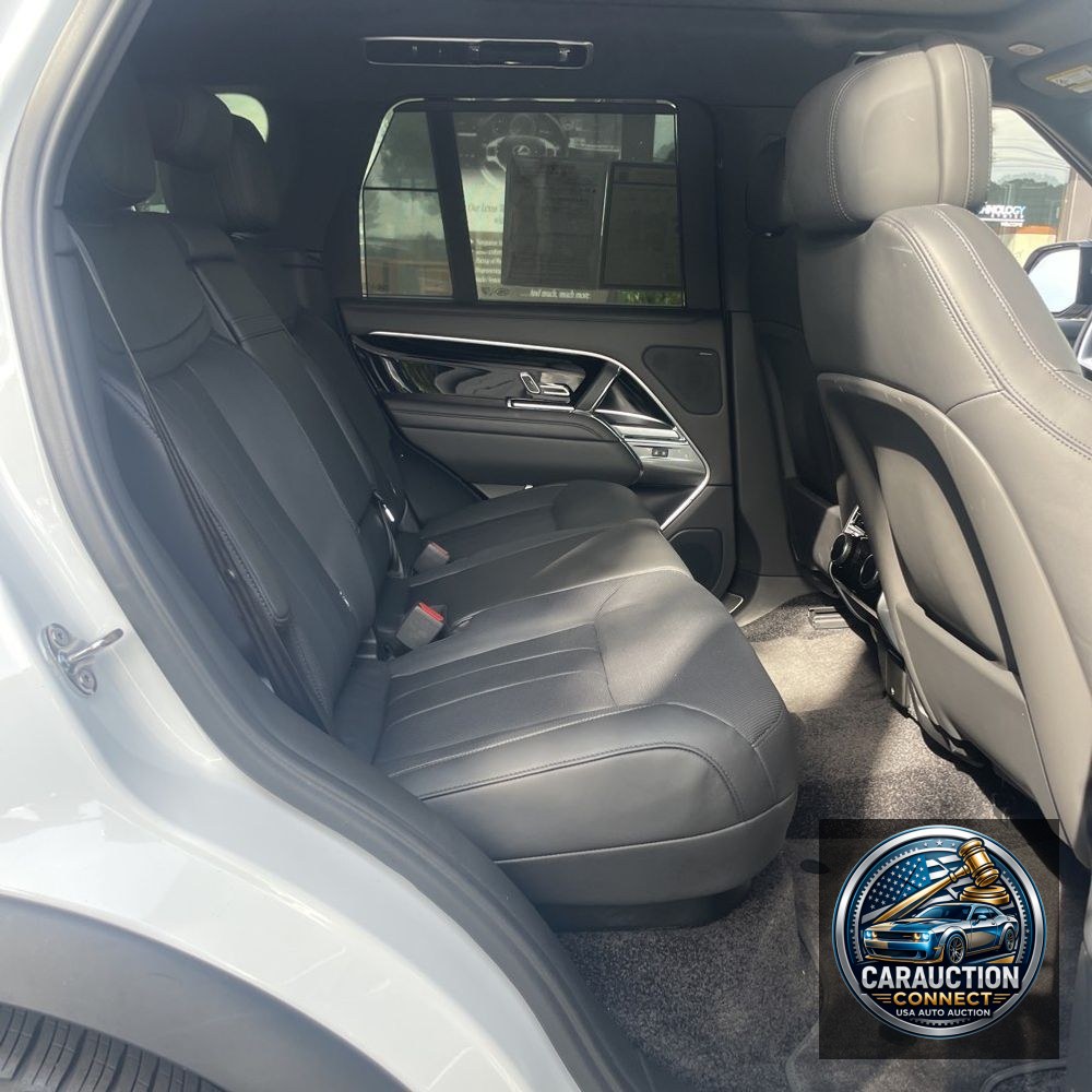 2024 Land Rover Range Rover P400 SE