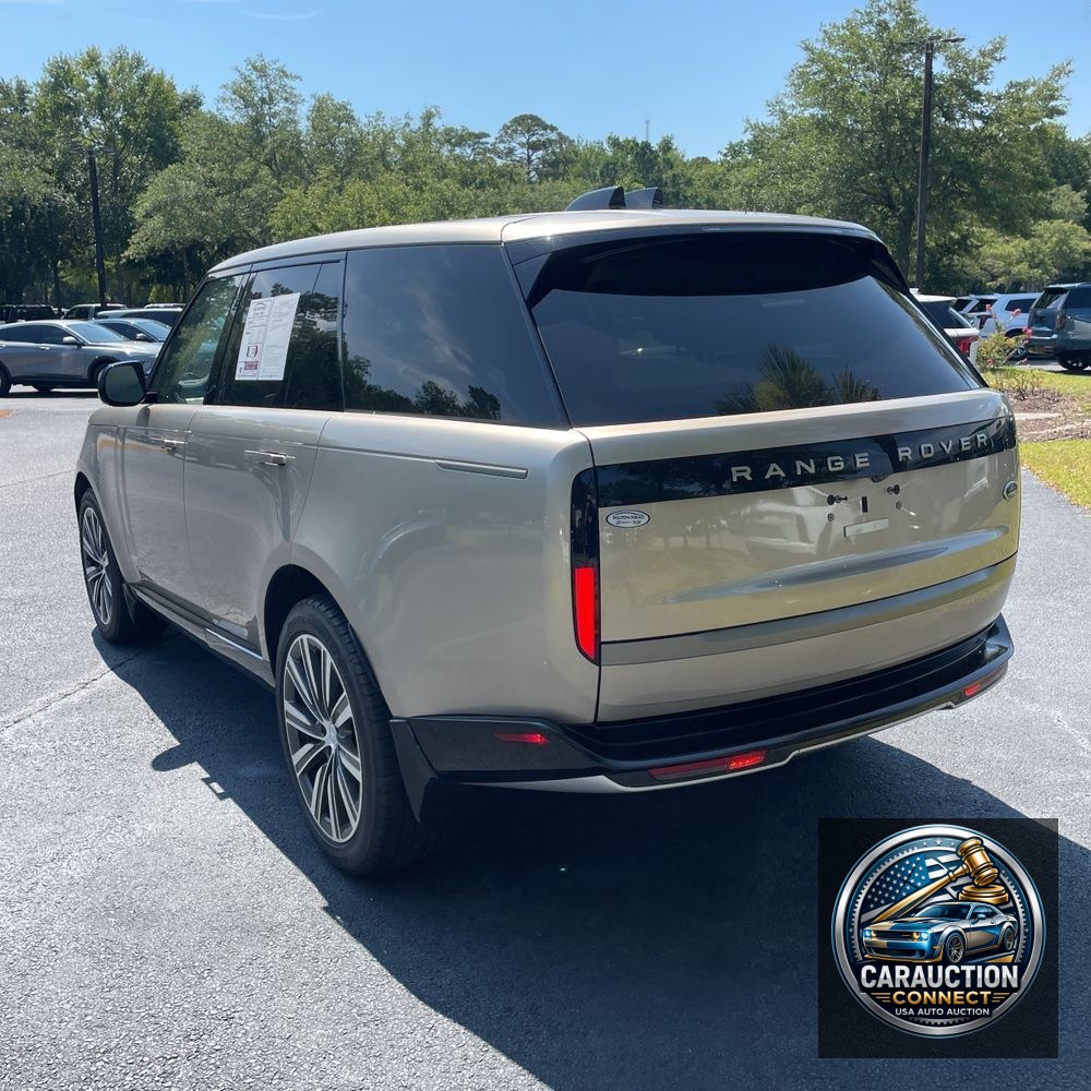 2023 Land Rover Range Rover P400 SE