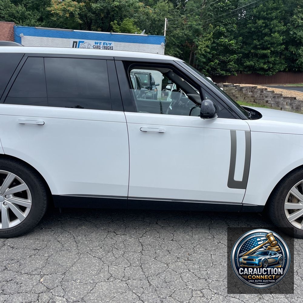 2023 Land Rover Range Rover SE