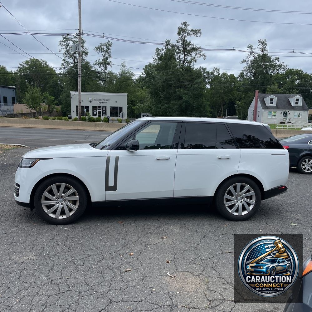 2023 Land Rover Range Rover SE