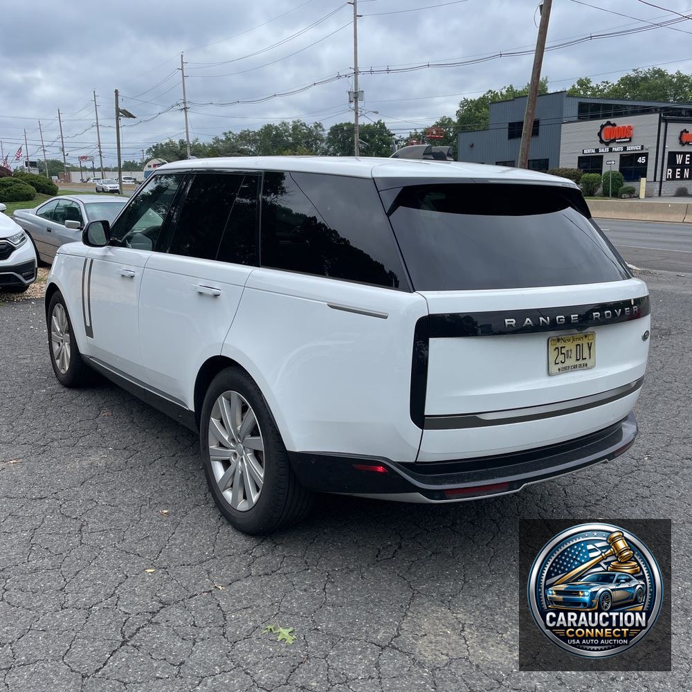 2023 Land Rover Range Rover SE