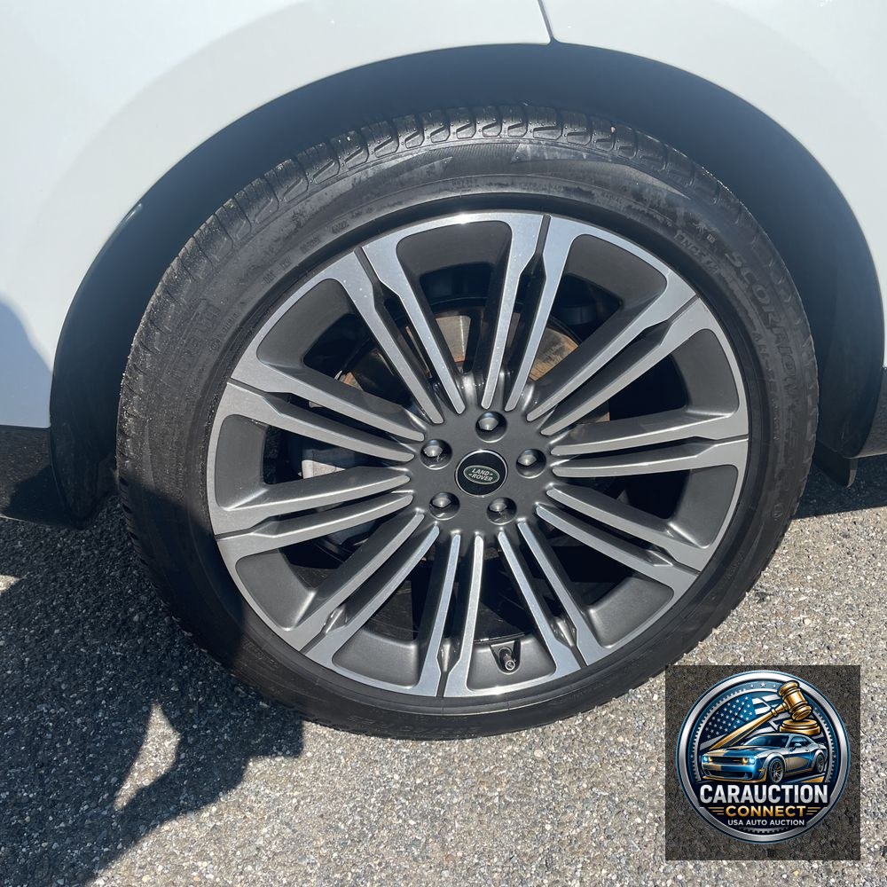 2023 Land Rover Range Rover P400 SE