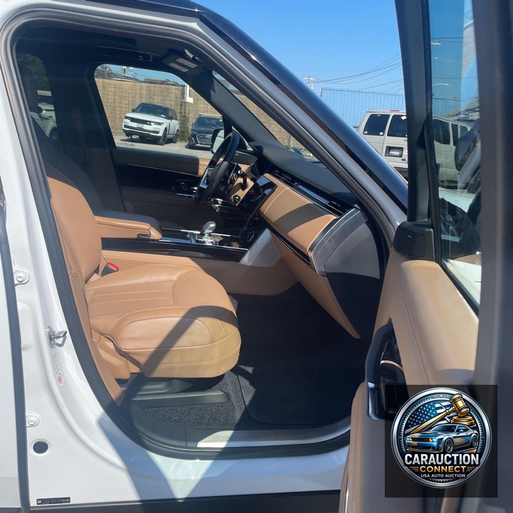 2023 Land Rover Range Rover P400 SE