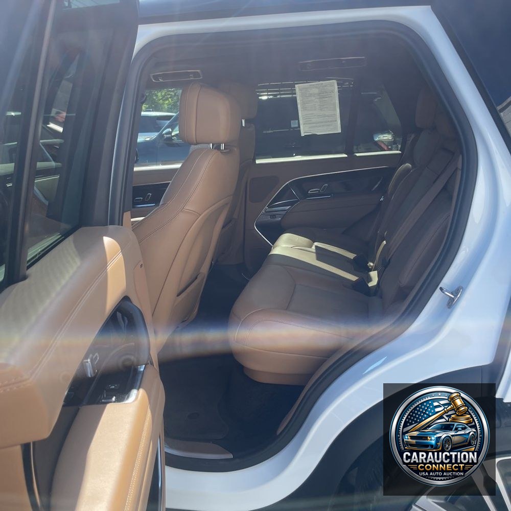 2023 Land Rover Range Rover P400 SE