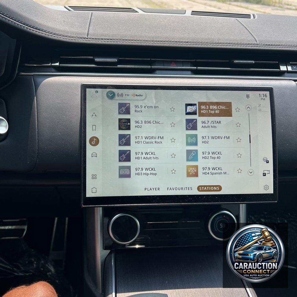 2023 Land Rover Range Rover P400 SE