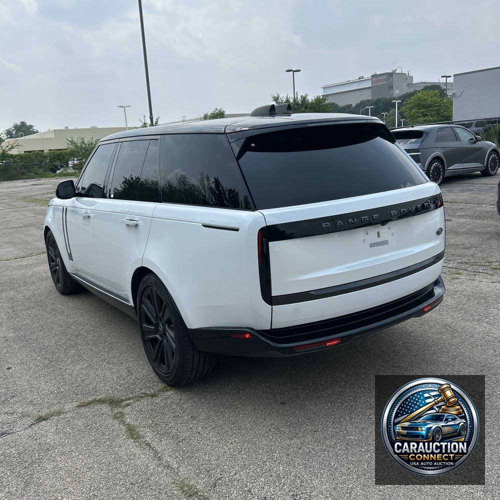 2023 Land Rover Range Rover P400 SE