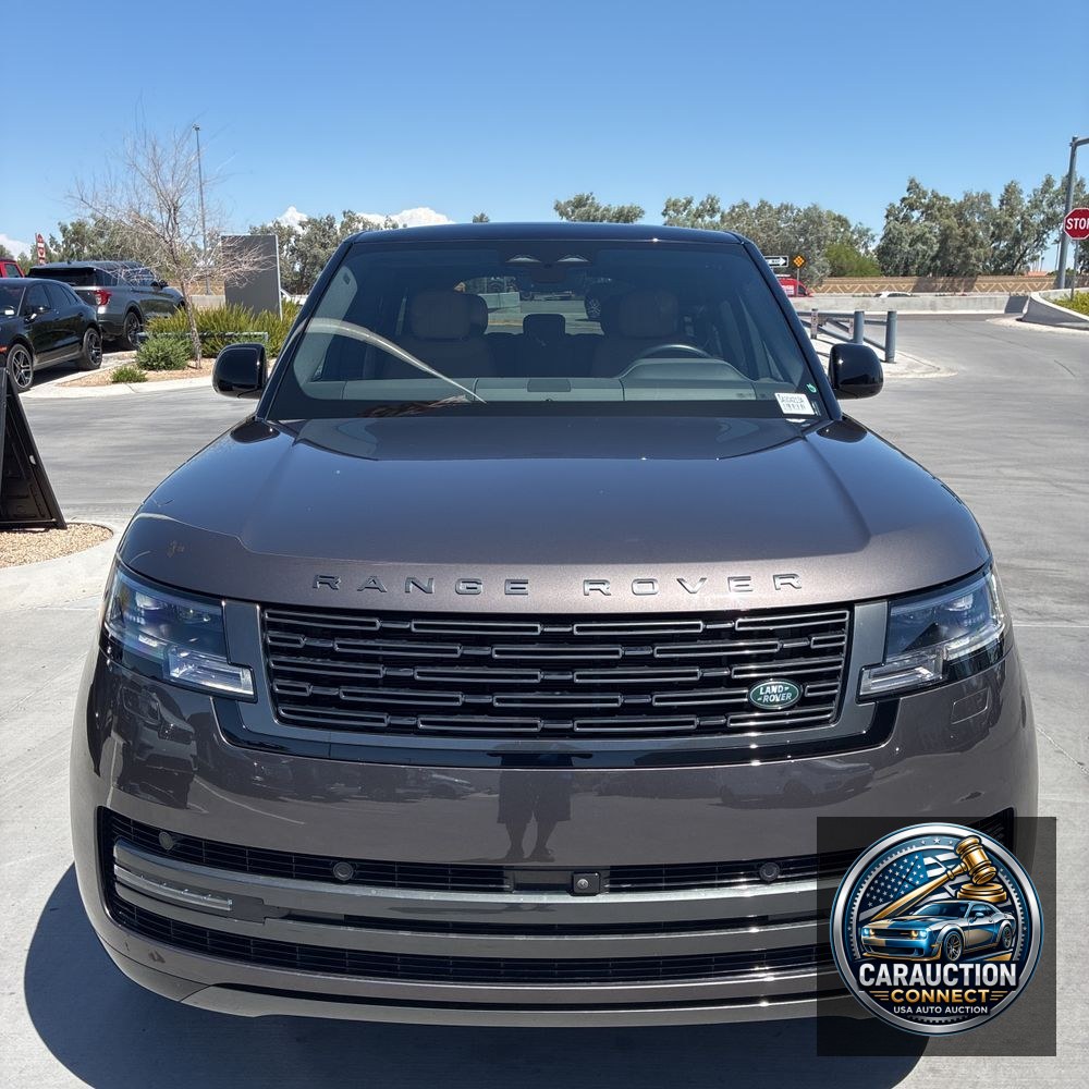 2024 Land Rover Range Rover SE P400