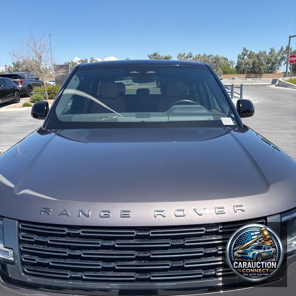 2024 Land Rover Range Rover SE P400
