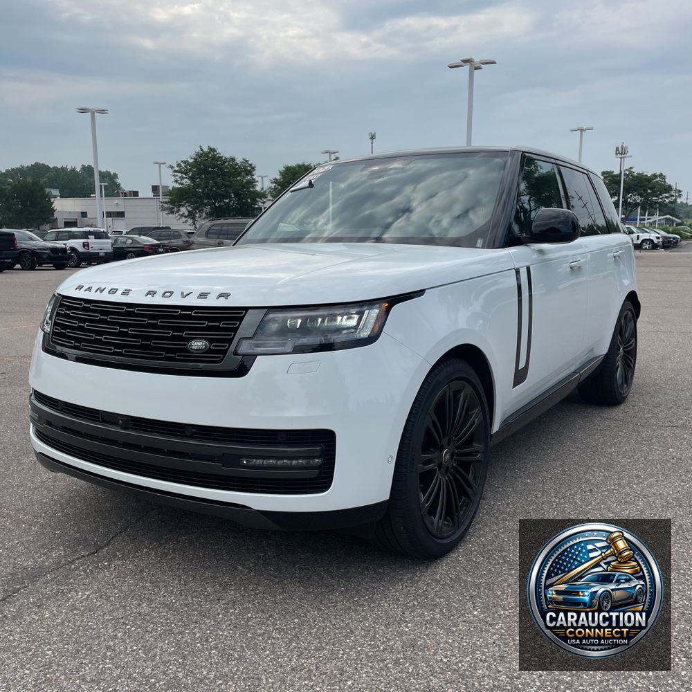 2025 Land Rover Range Rover P400 SE