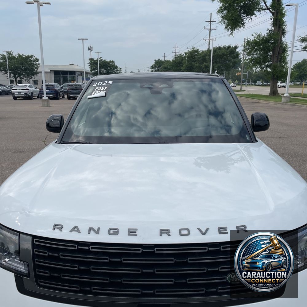 2025 Land Rover Range Rover P400 SE