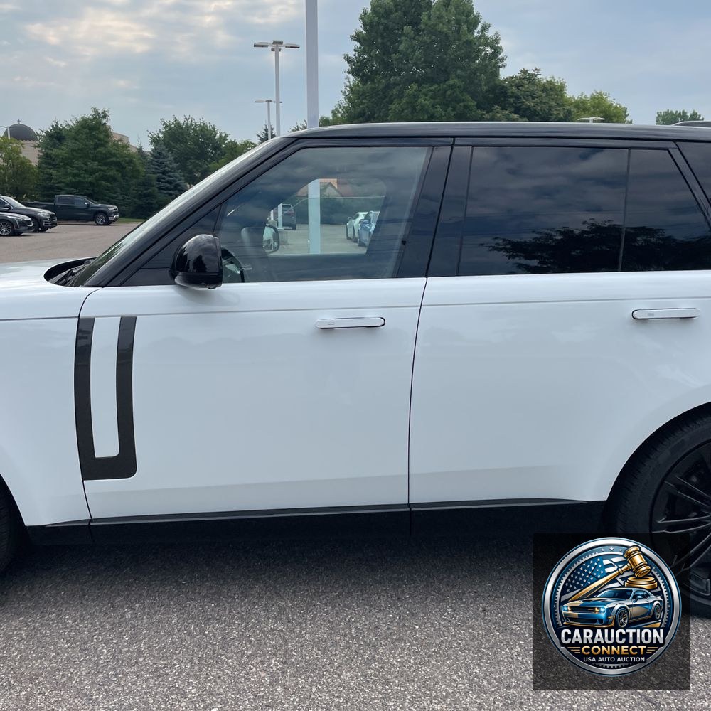 2025 Land Rover Range Rover P400 SE