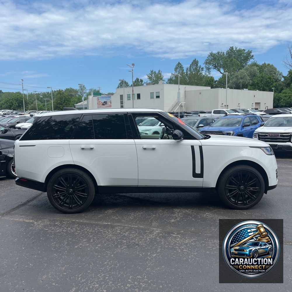 2023 Land Rover Range Rover P400 SE
