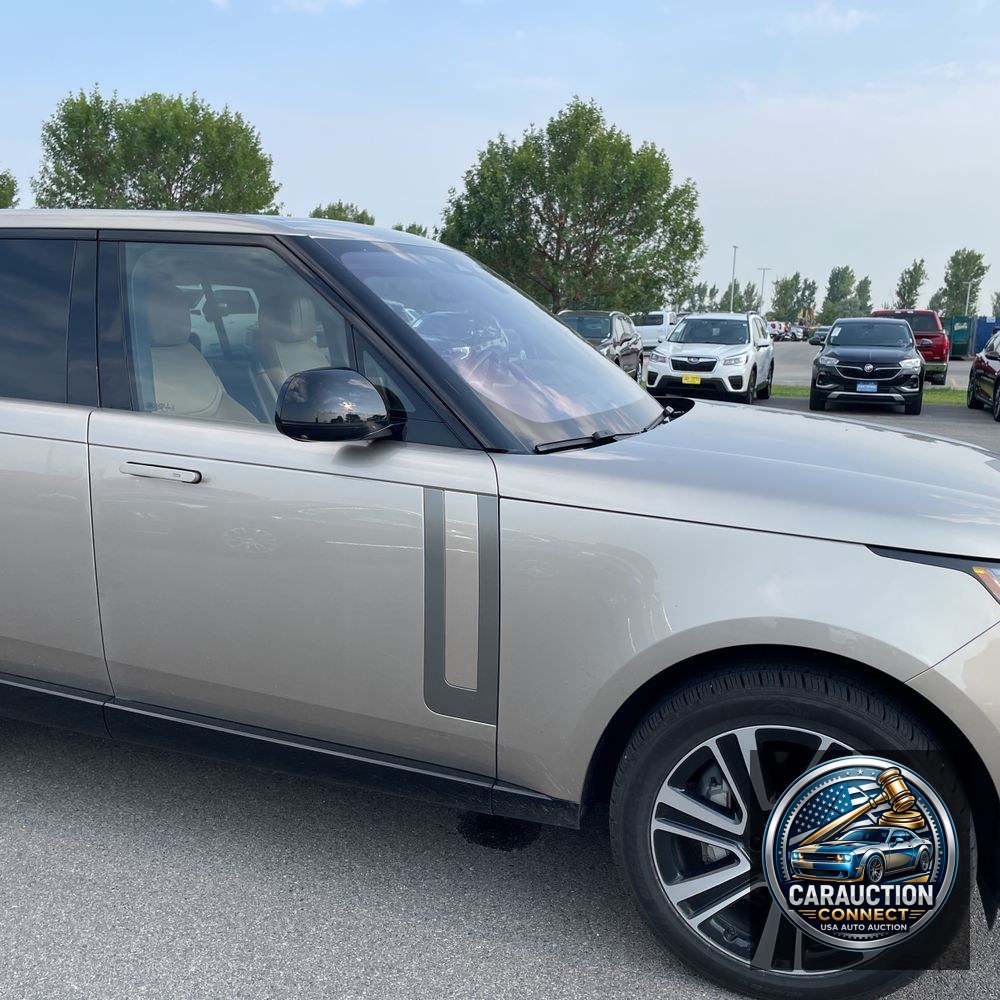 2023 Land Rover Range Rover P400 SE
