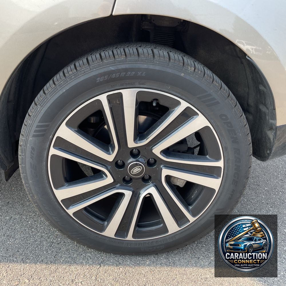 2023 Land Rover Range Rover P400 SE