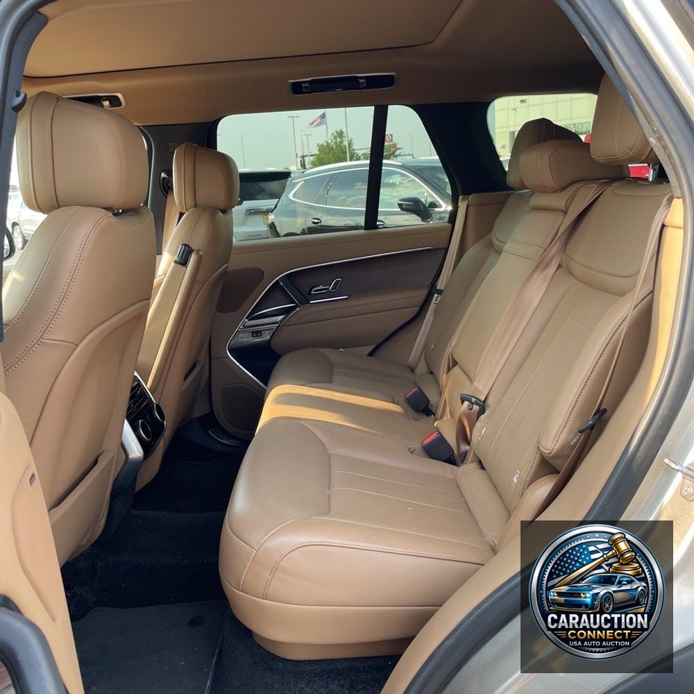2023 Land Rover Range Rover P400 SE