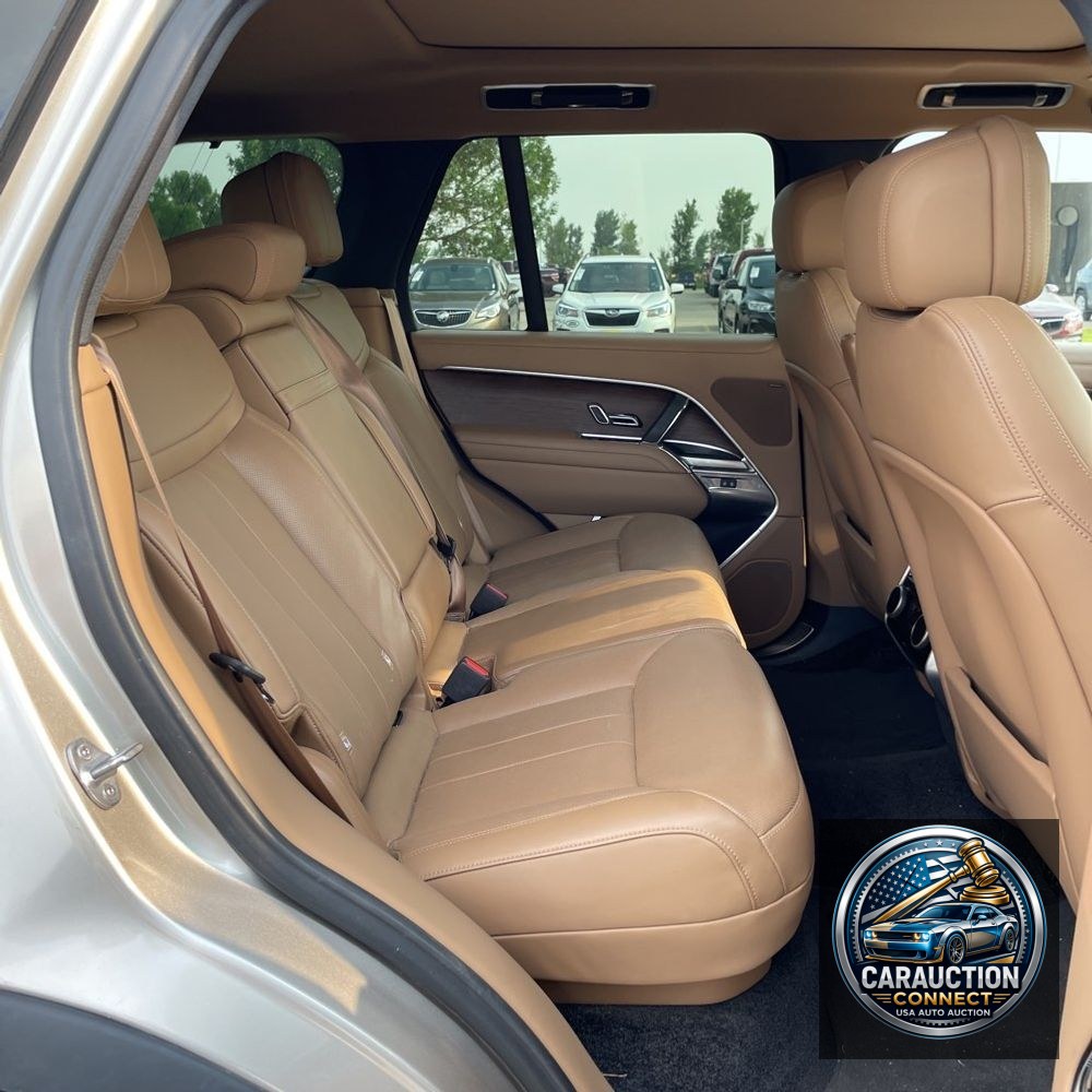 2023 Land Rover Range Rover P400 SE